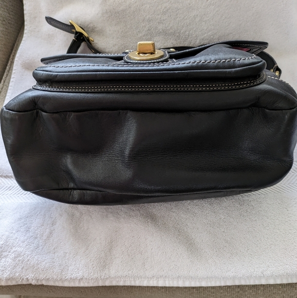 COACH Legacy Black Leather Hobo Ali Handbag - Picture 10 of 10